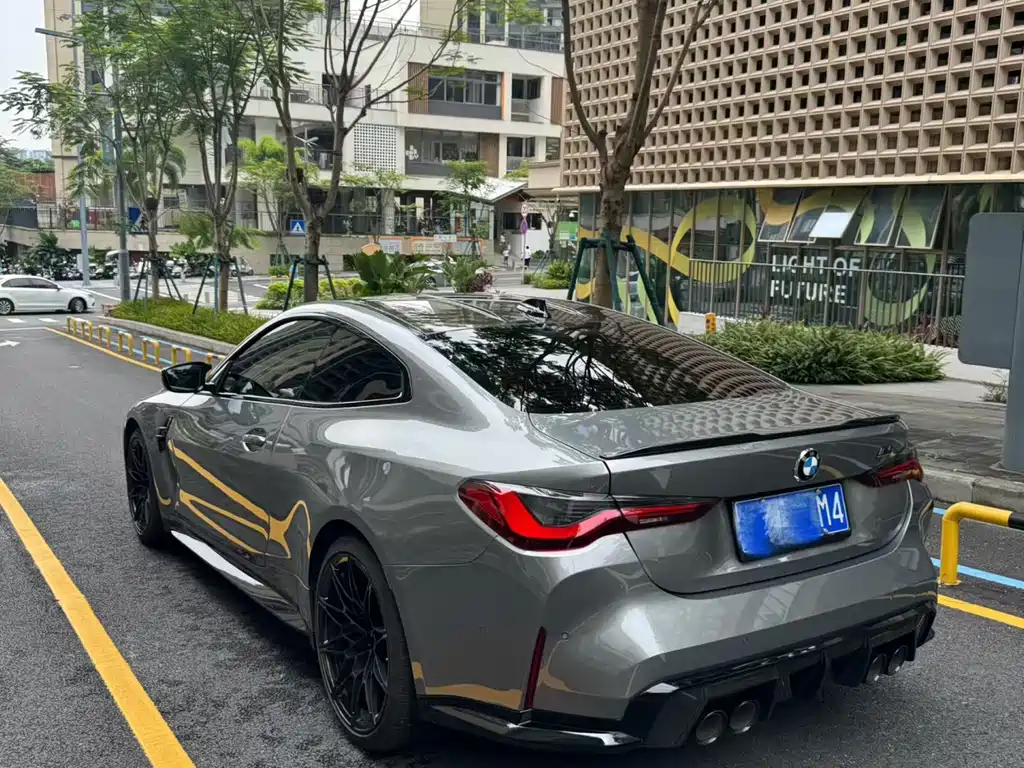 BMW M4 — миниатюра 5