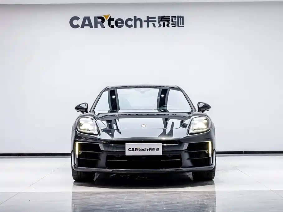 Porsche Panamera — миниатюра 2