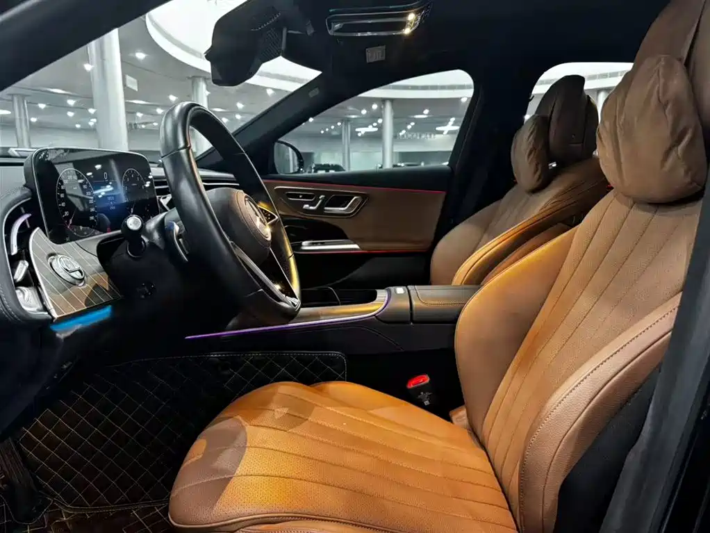 Mercedes-Benz E-Class — миниатюра 10
