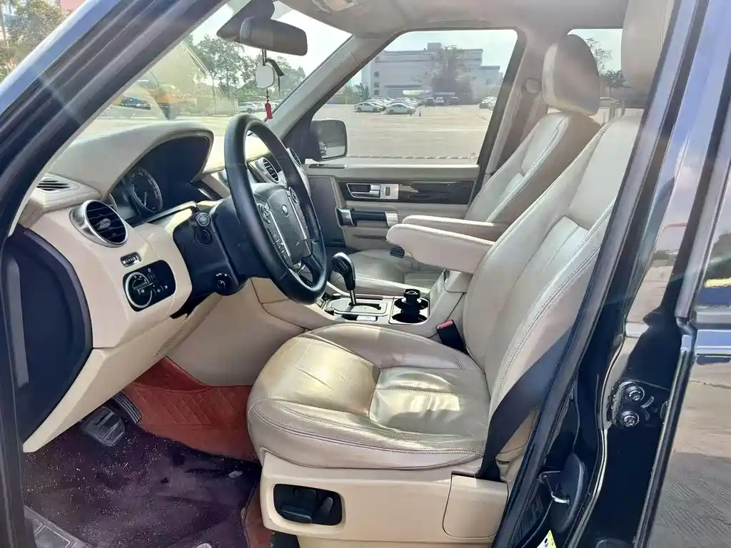 Land Rover Discovery 2010 4.0 V6 HSE