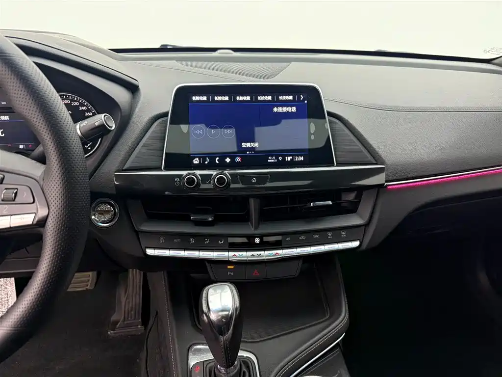 Cadillac CT4 2022 28T