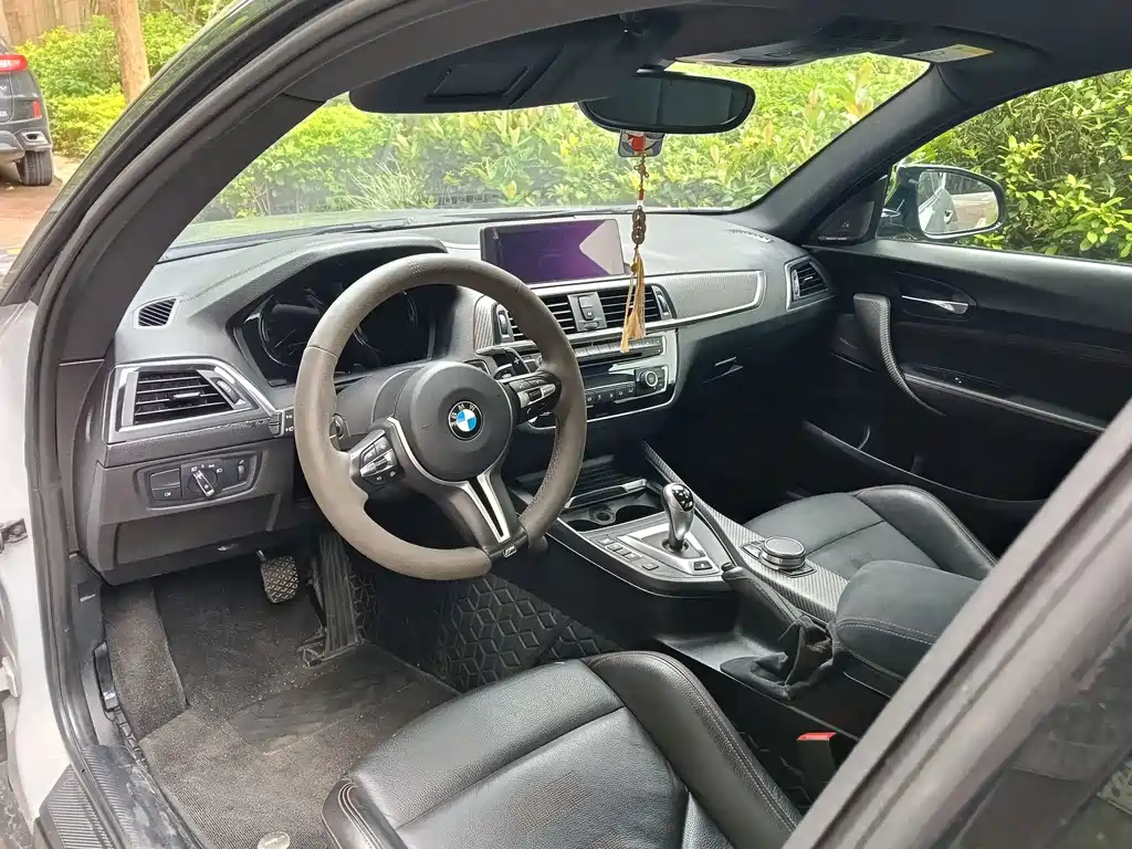 BMW M2 — миниатюра 3