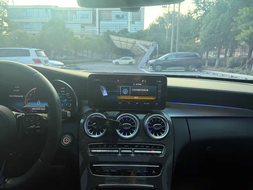 Mercedes-Benz C-Class (Import) — миниатюра 12