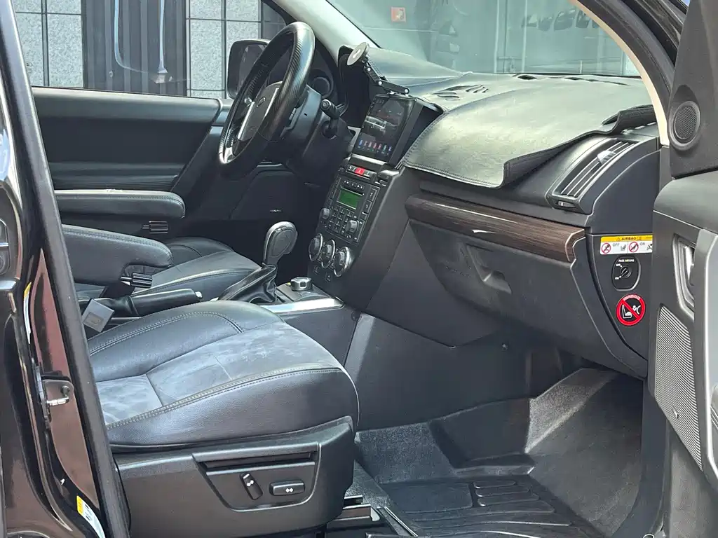 Land Rover Freelander 2 — миниатюра 11