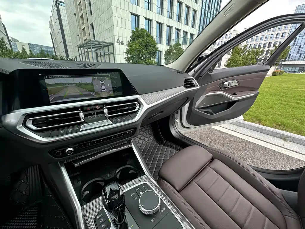 BMW 3 Series — миниатюра 20