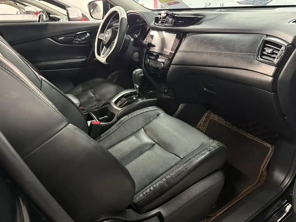 Nissan X-Trail — миниатюра 13