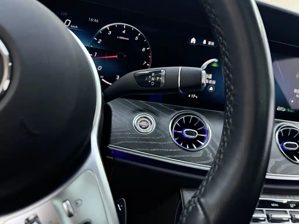 Mercedes-Benz CLS — миниатюра 17