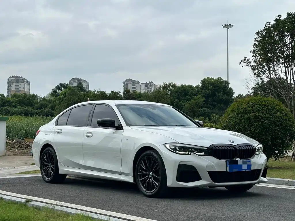 BMW 3 Series — миниатюра 3