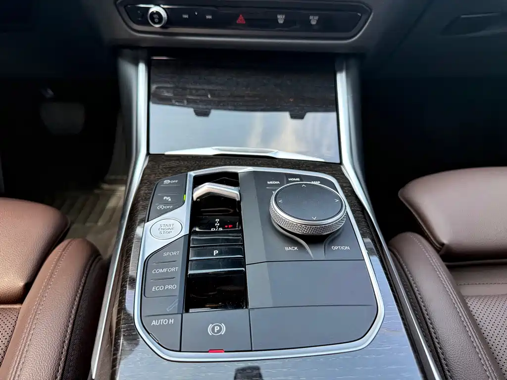 BMW 3 Series — миниатюра 10