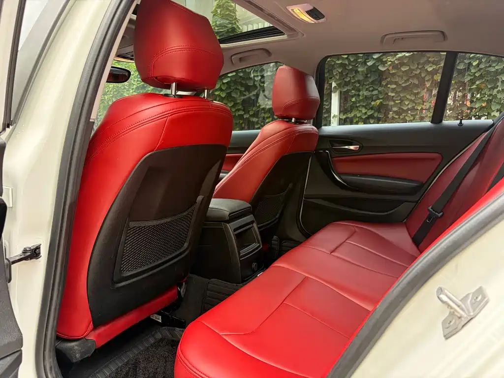 BMW 1 Series (Import) — миниатюра 23