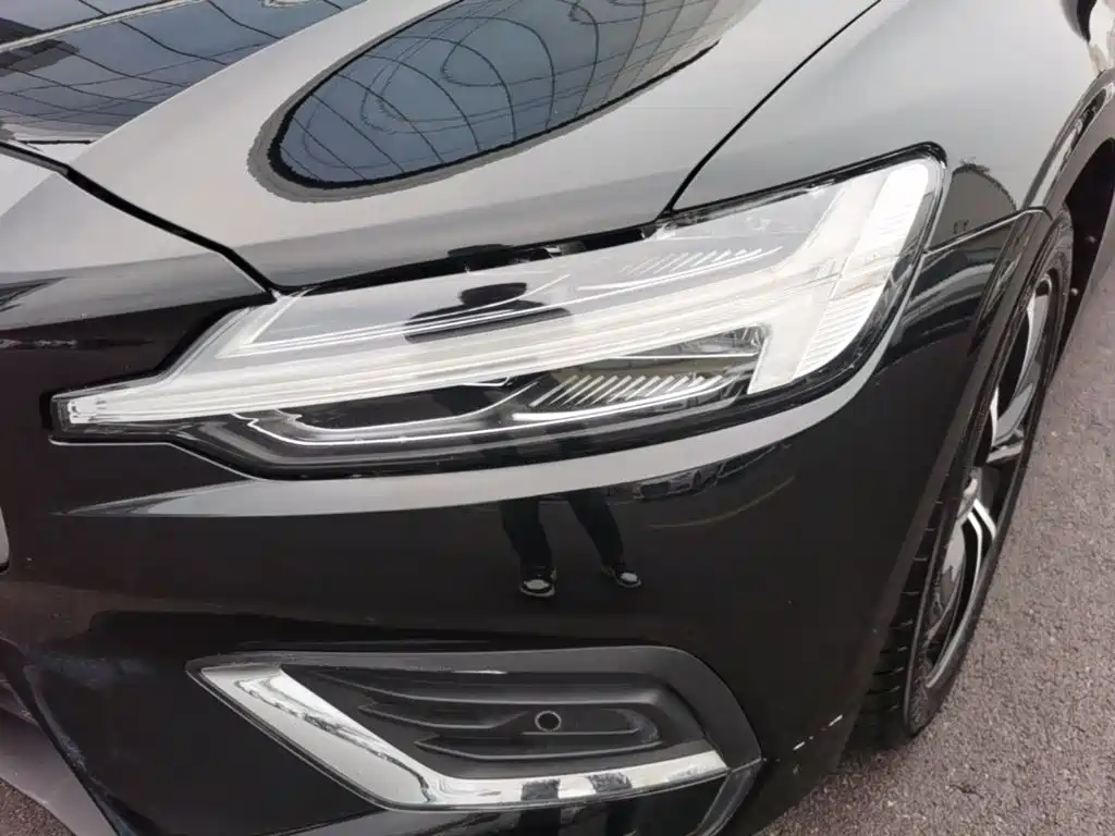 Volvo S60 — миниатюра 24