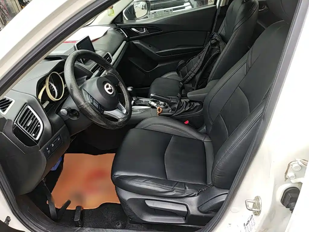 Mazda 3 Axela — миниатюра 15