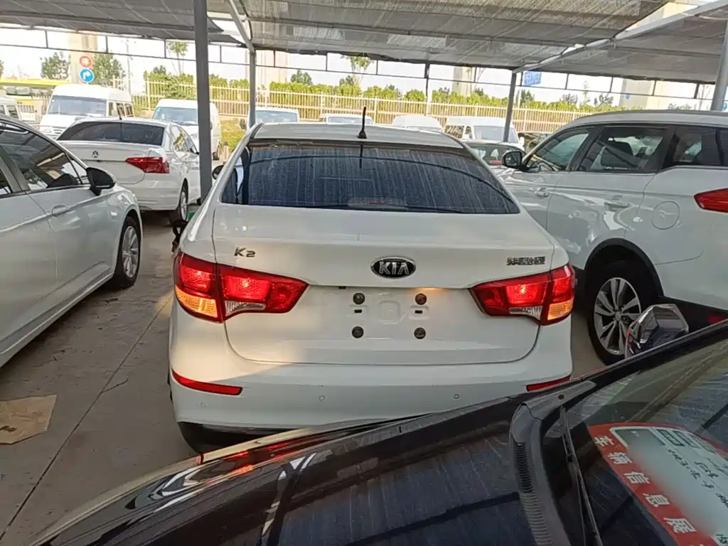 Kia K2 — миниатюра 6