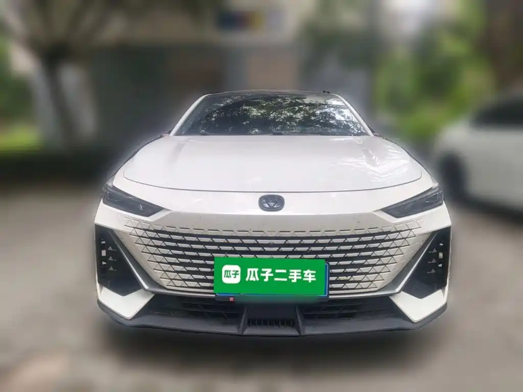 Changan UNI-V — миниатюра 2