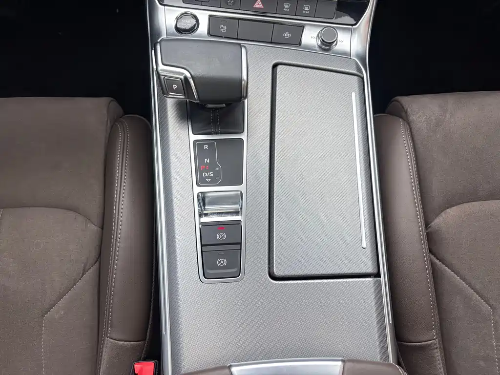 Audi A7L — миниатюра 18