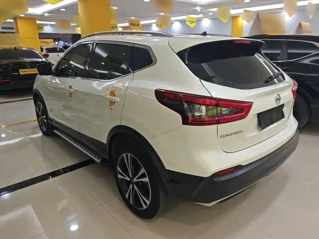 Nissan Qashqai — миниатюра 5