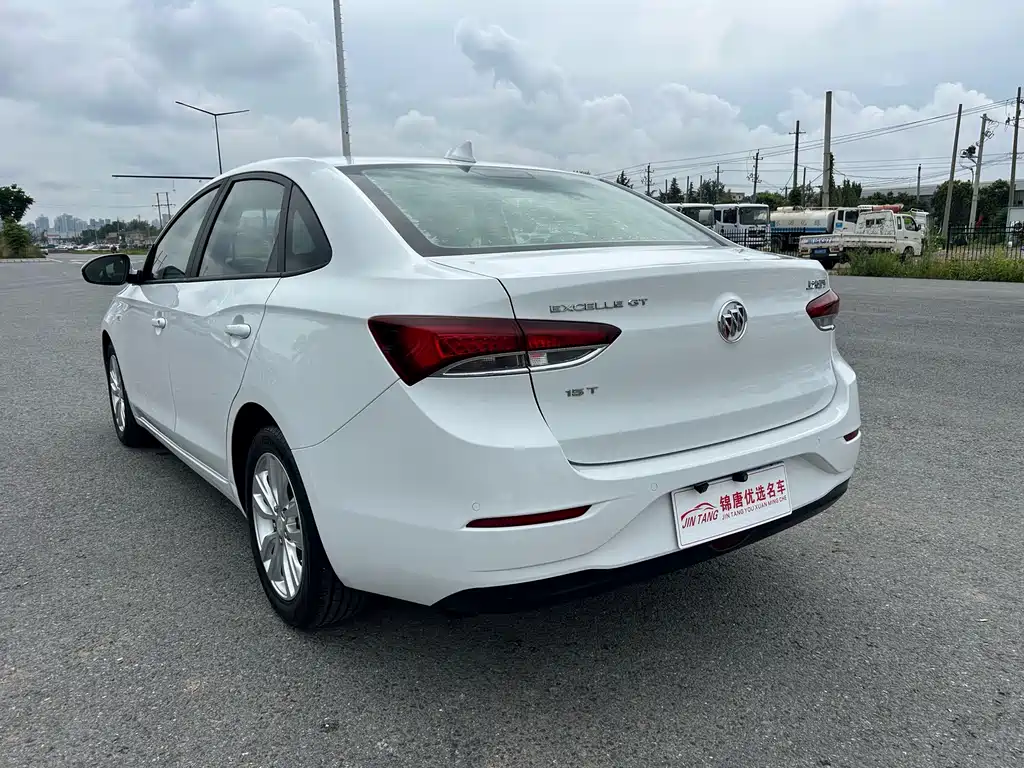 Buick Excelle — миниатюра 11