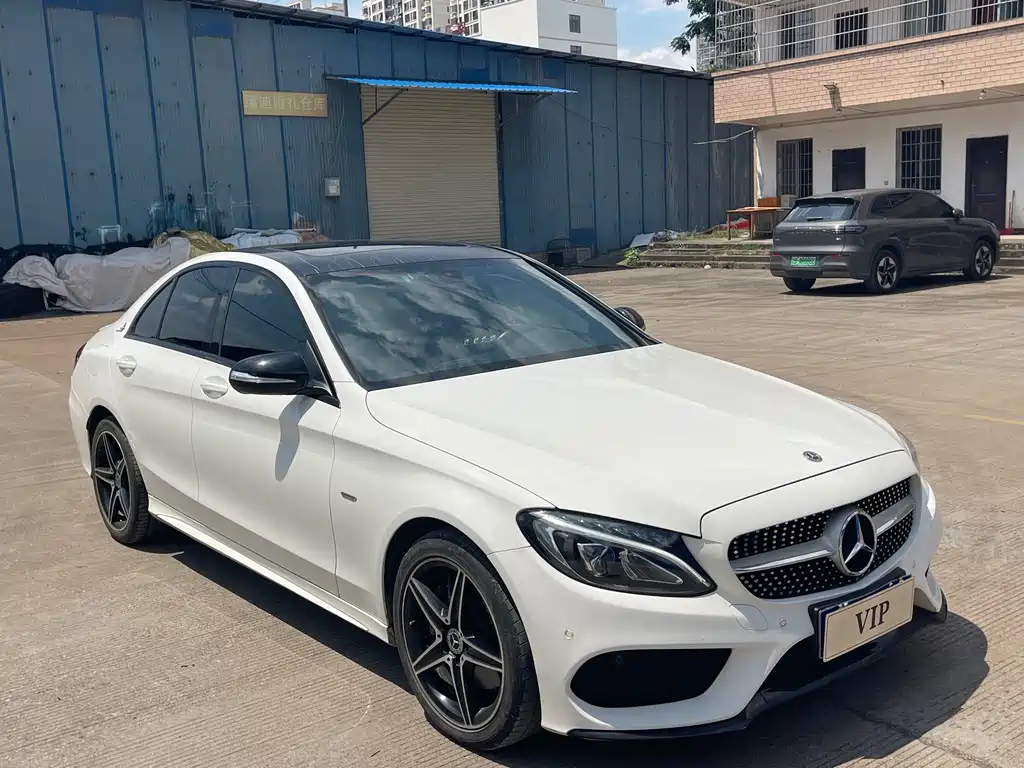 Mercedes-Benz C-Class — миниатюра 3