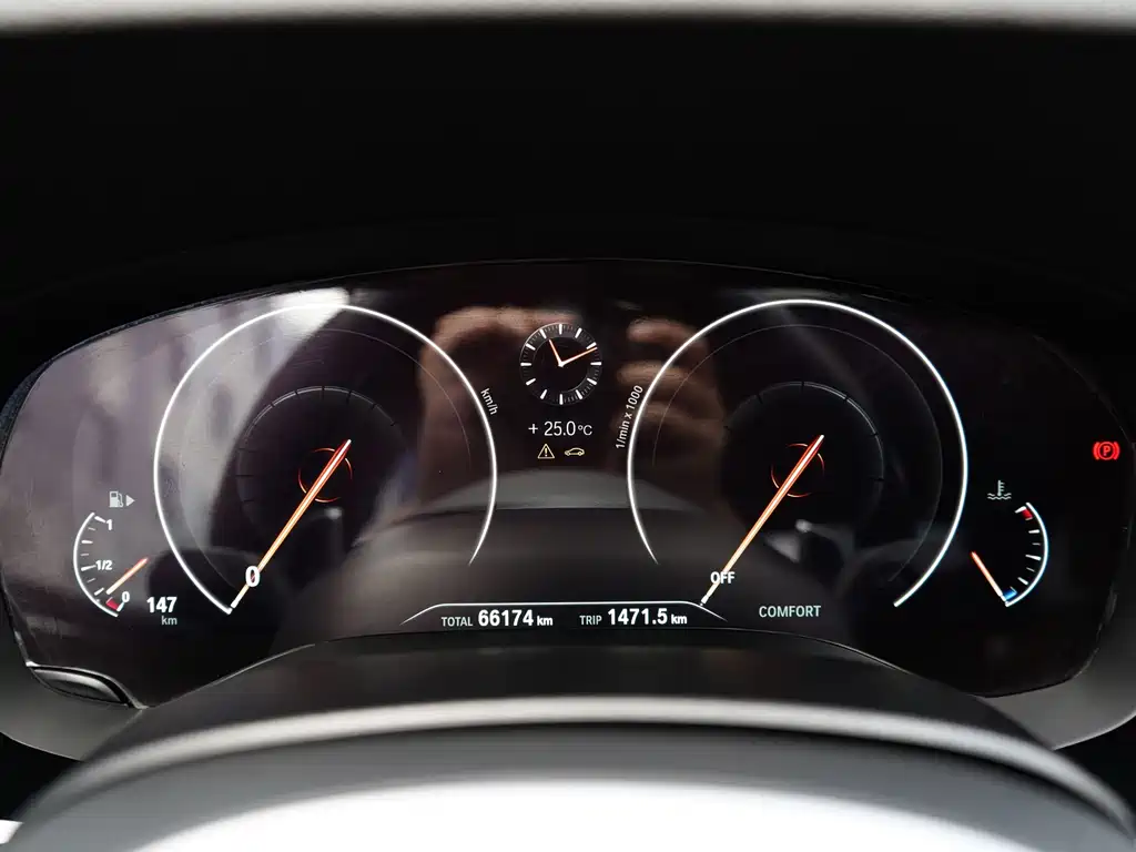 BMW 5 Series — миниатюра 22