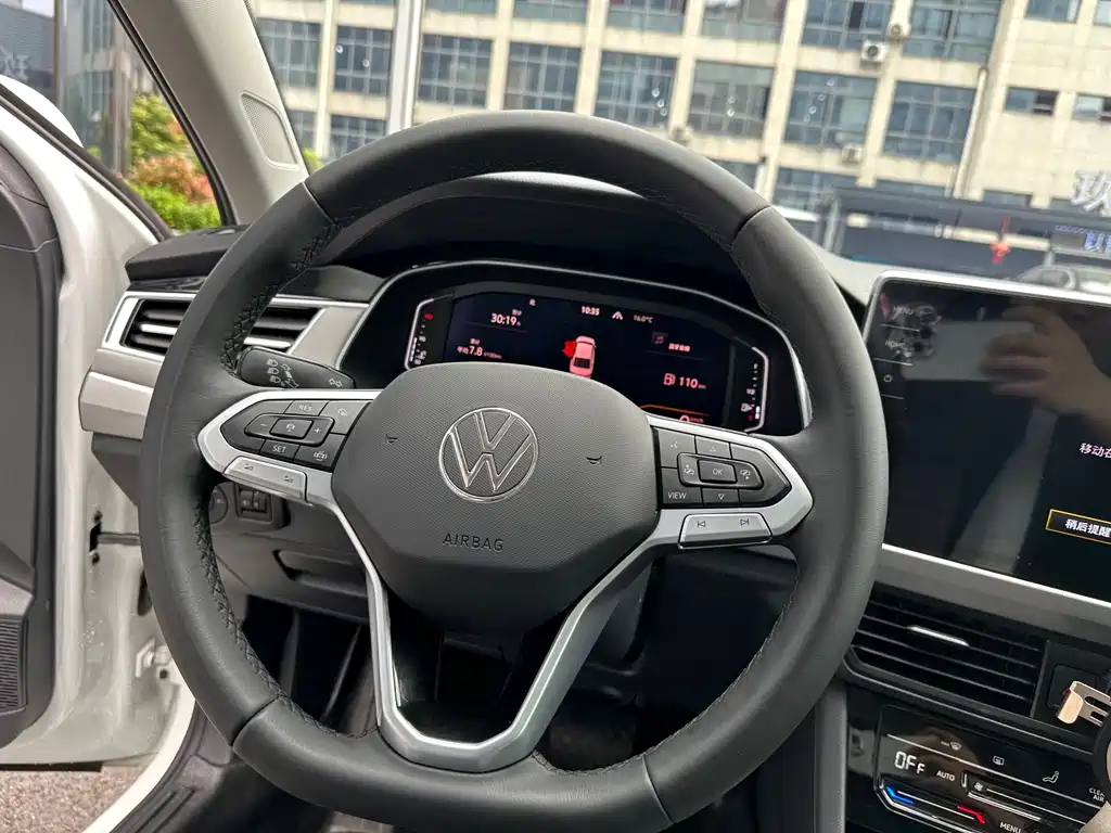 Volkswagen Bora — миниатюра 11