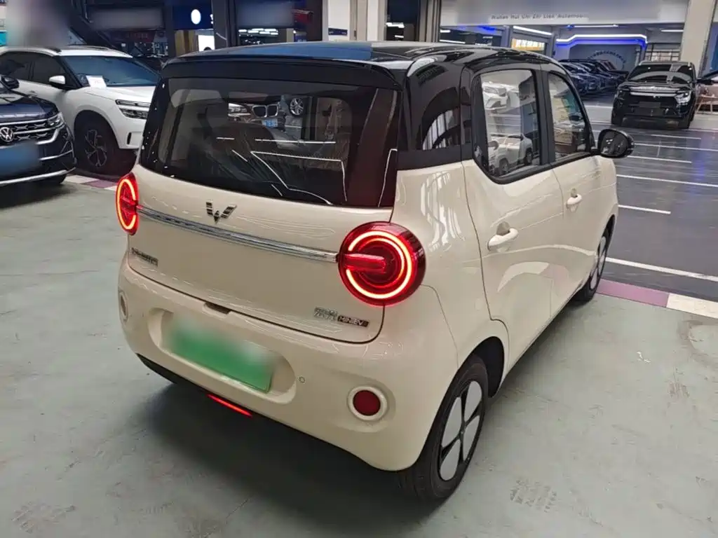 Wuling MINIEV — миниатюра 7