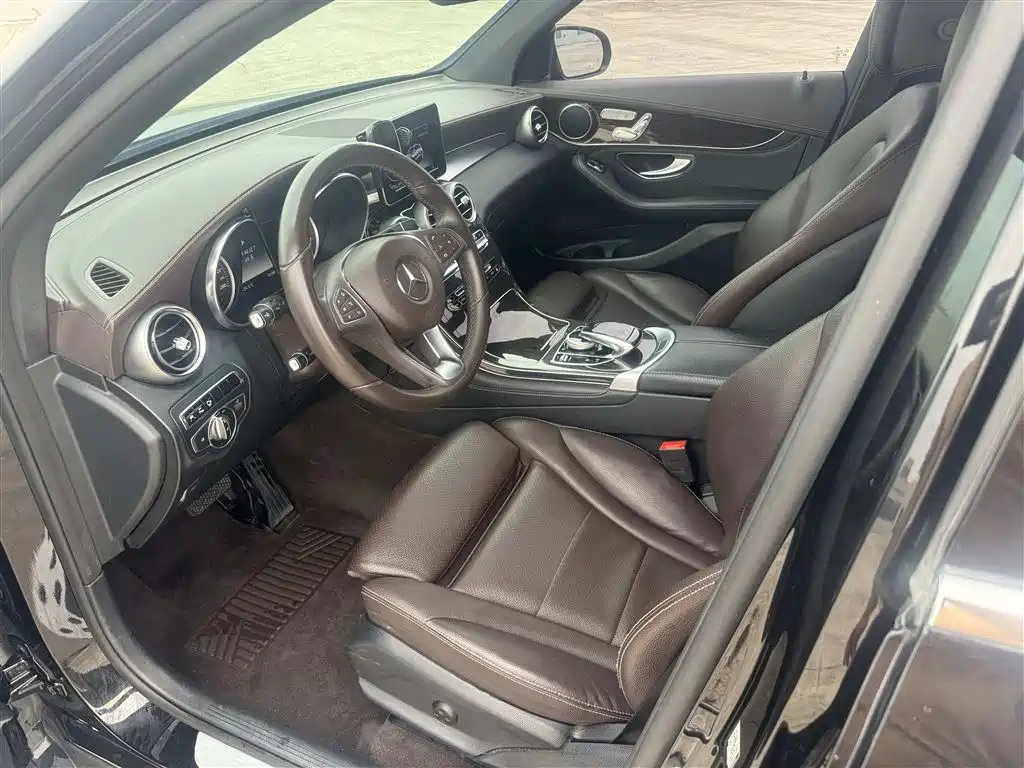 Mercedes-Benz GLC — миниатюра 4