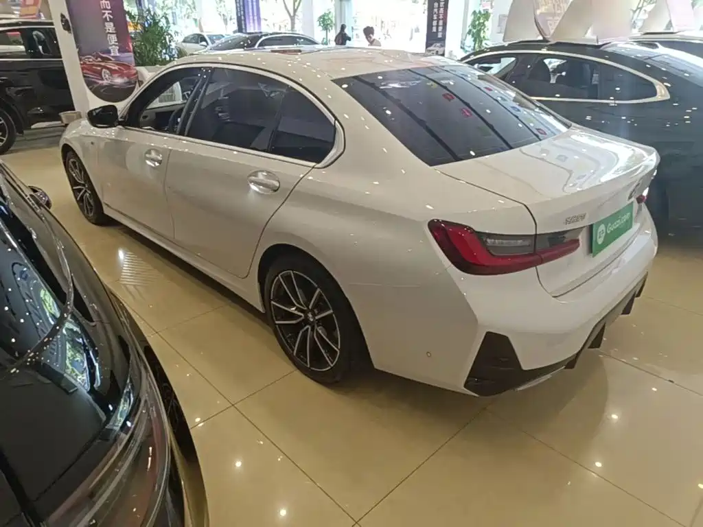 BMW 3 Series — миниатюра 5