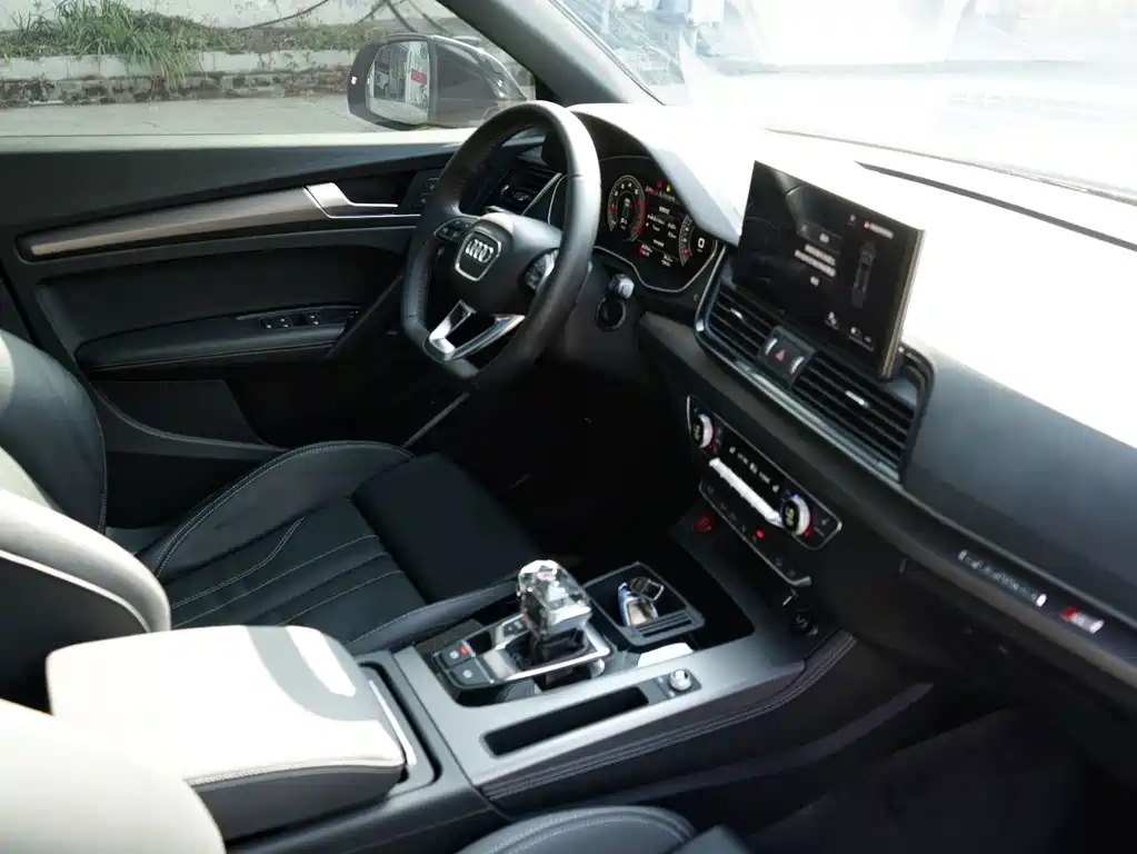 Audi Q5L — миниатюра 17