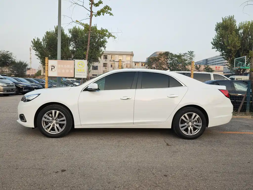 Chevrolet Malibu — миниатюра 15