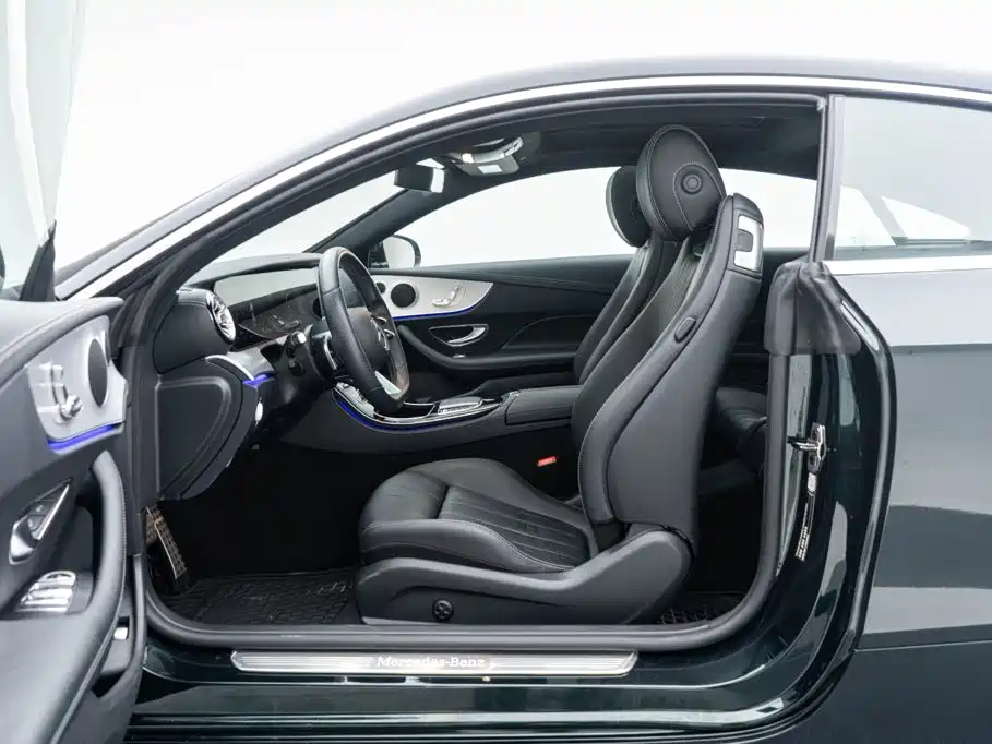 Mercedes-Benz E-Class (Import) — миниатюра 29