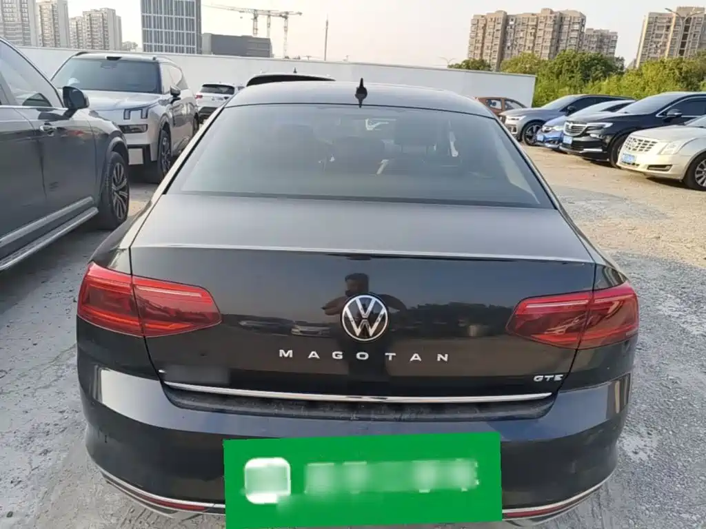 Volkswagen Magotan PHEV — миниатюра 6