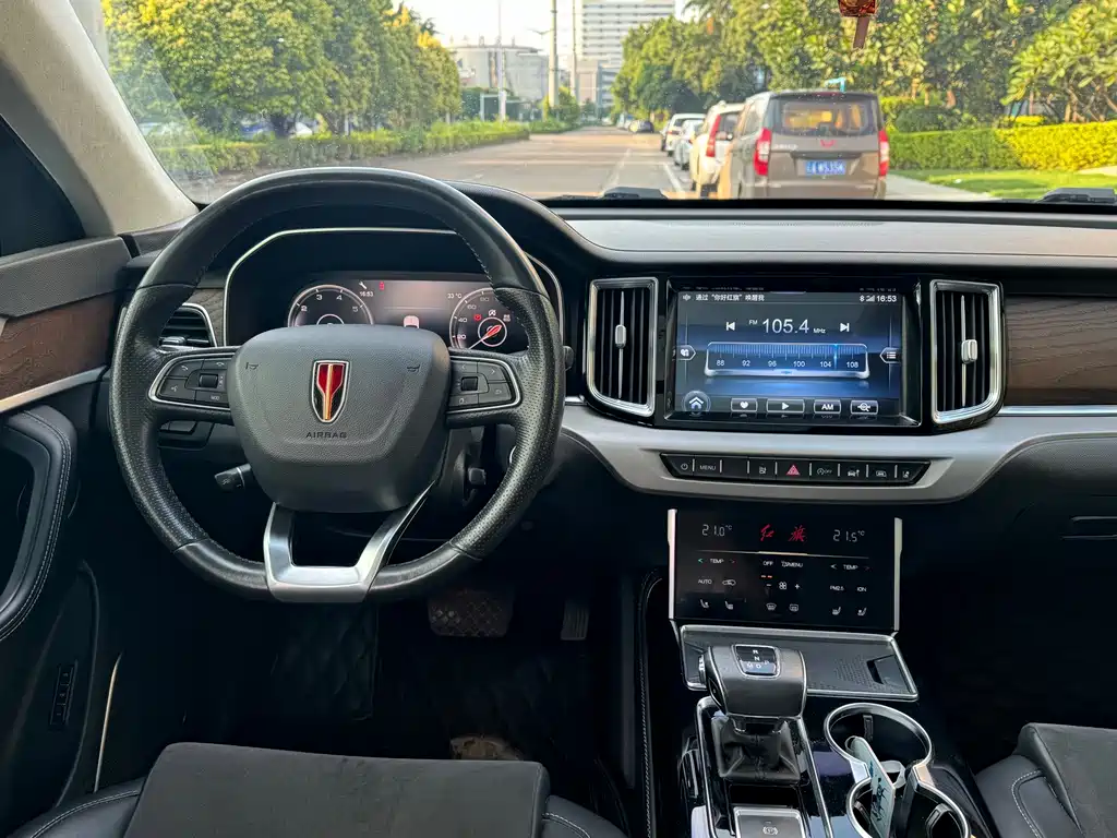 Hongqi Hongqi HS7 — миниатюра 3