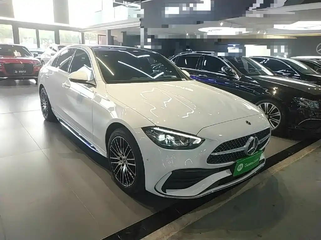Mercedes-Benz C-Class — миниатюра 4