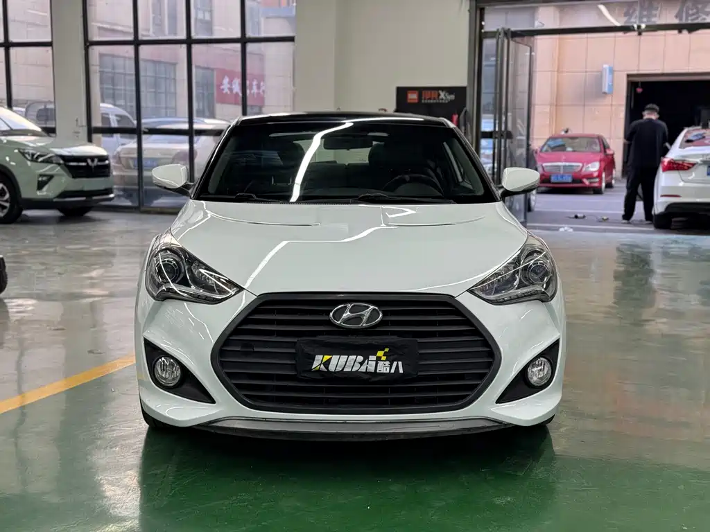 Hyundai Veloster — миниатюра 2