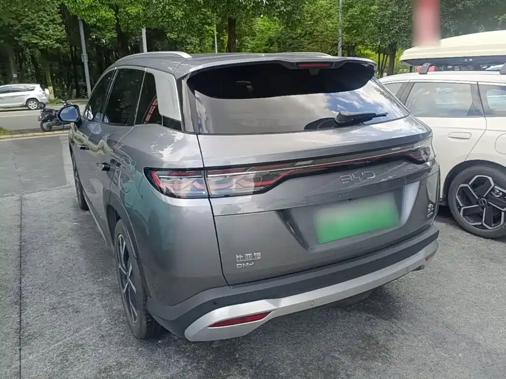 BYD L DM-i — миниатюра 5