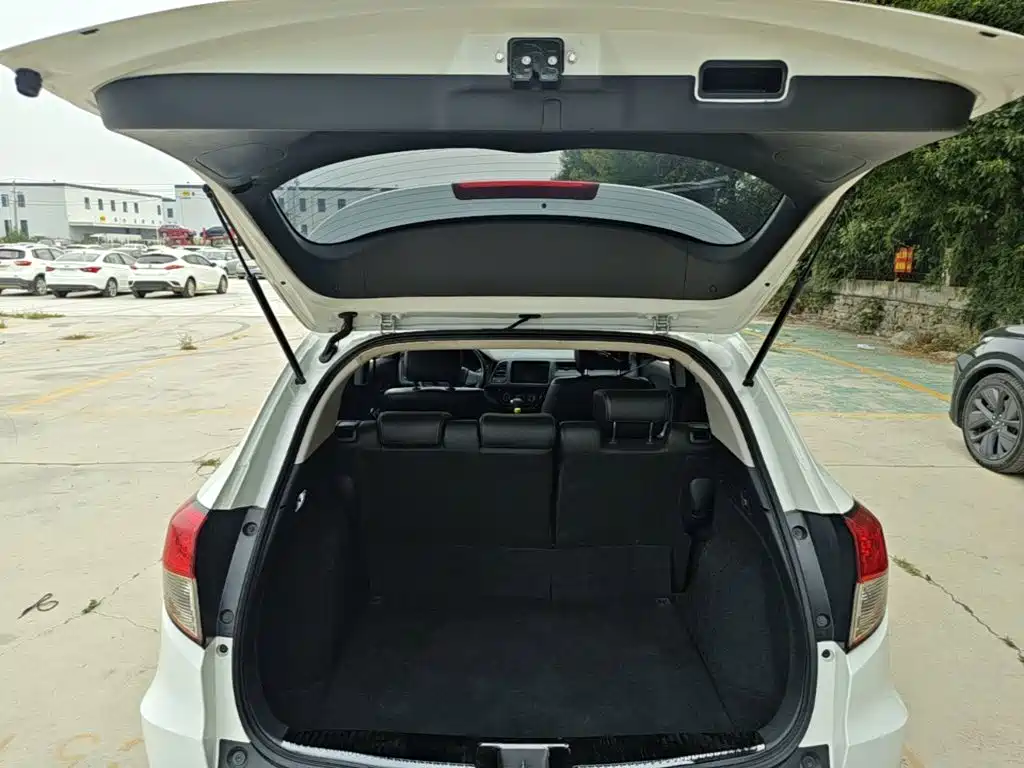 Honda Vezel — миниатюра 19