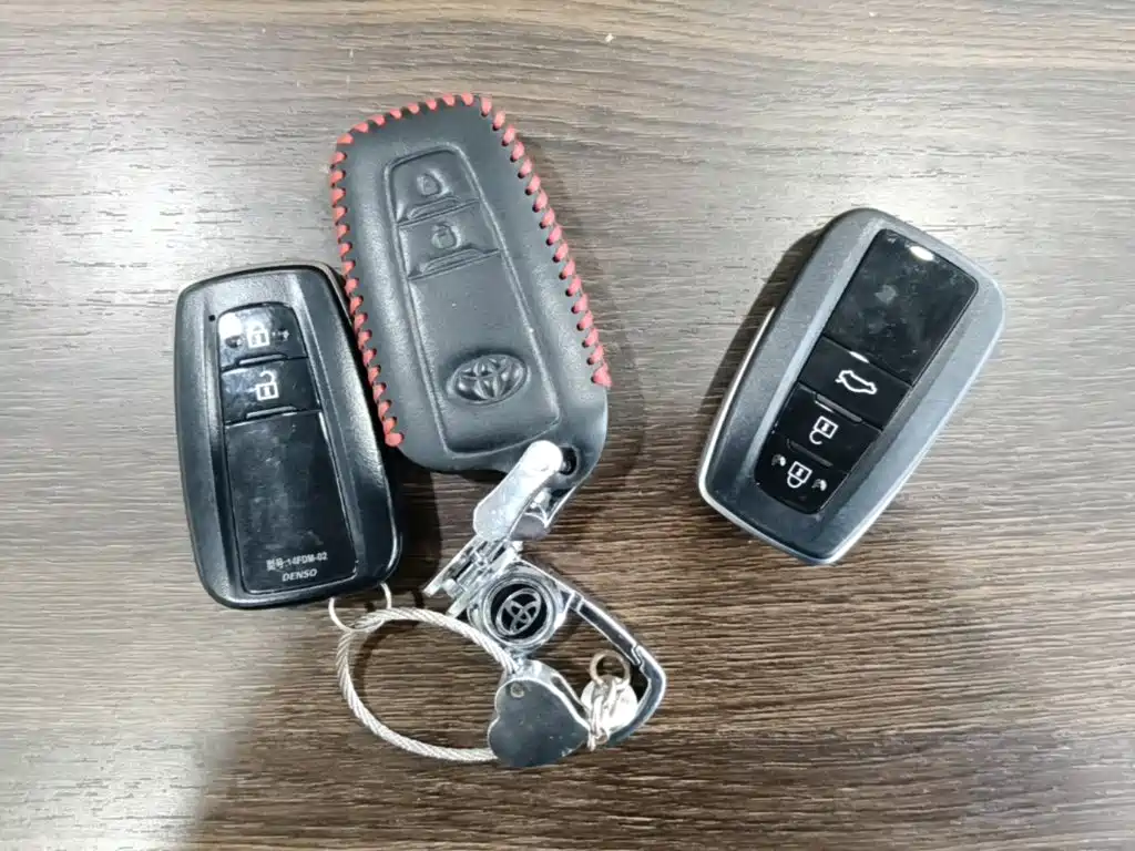 Toyota IZOA — миниатюра 9