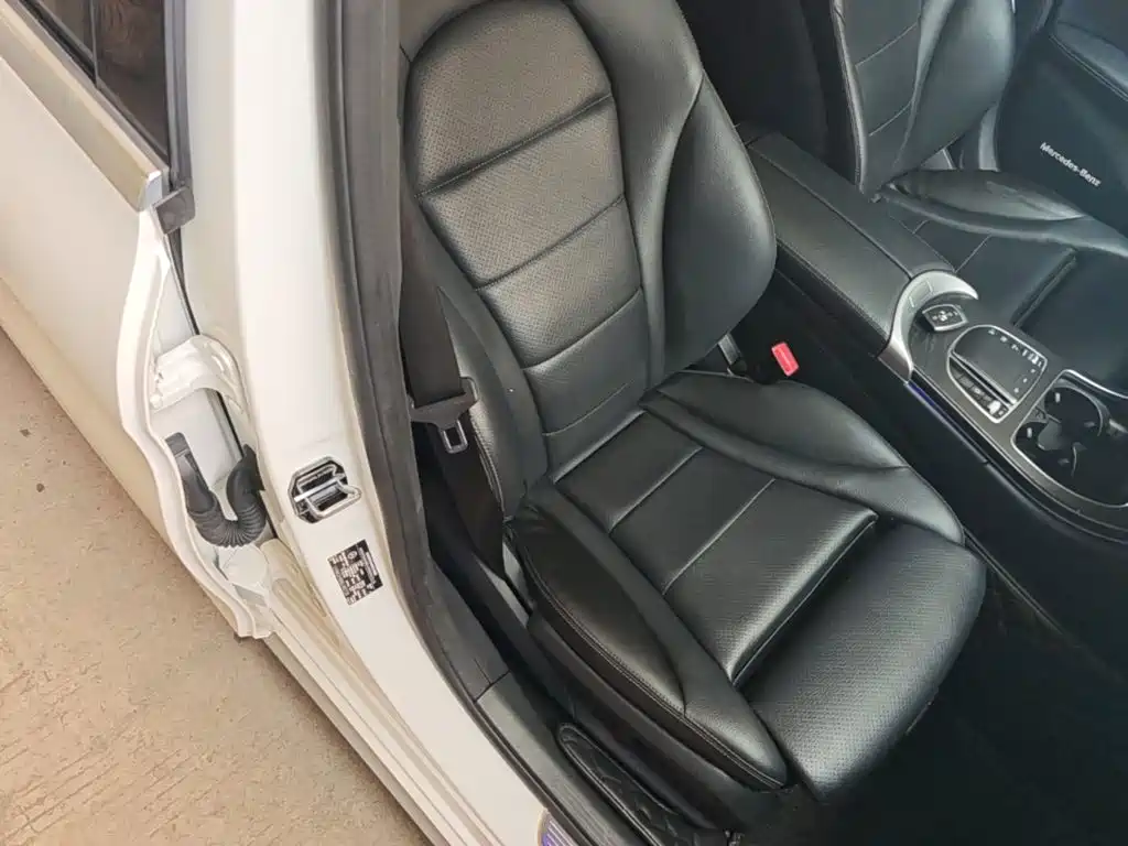 Mercedes-Benz C-Class — миниатюра 25