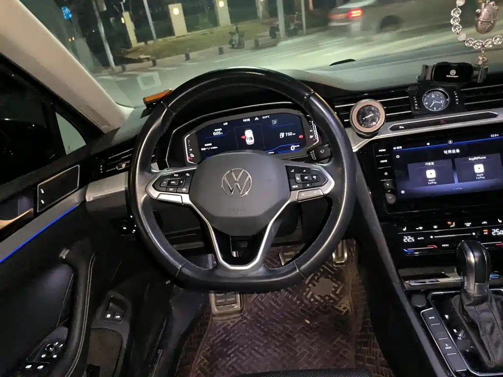 Volkswagen Magotan PHEV — миниатюра 11