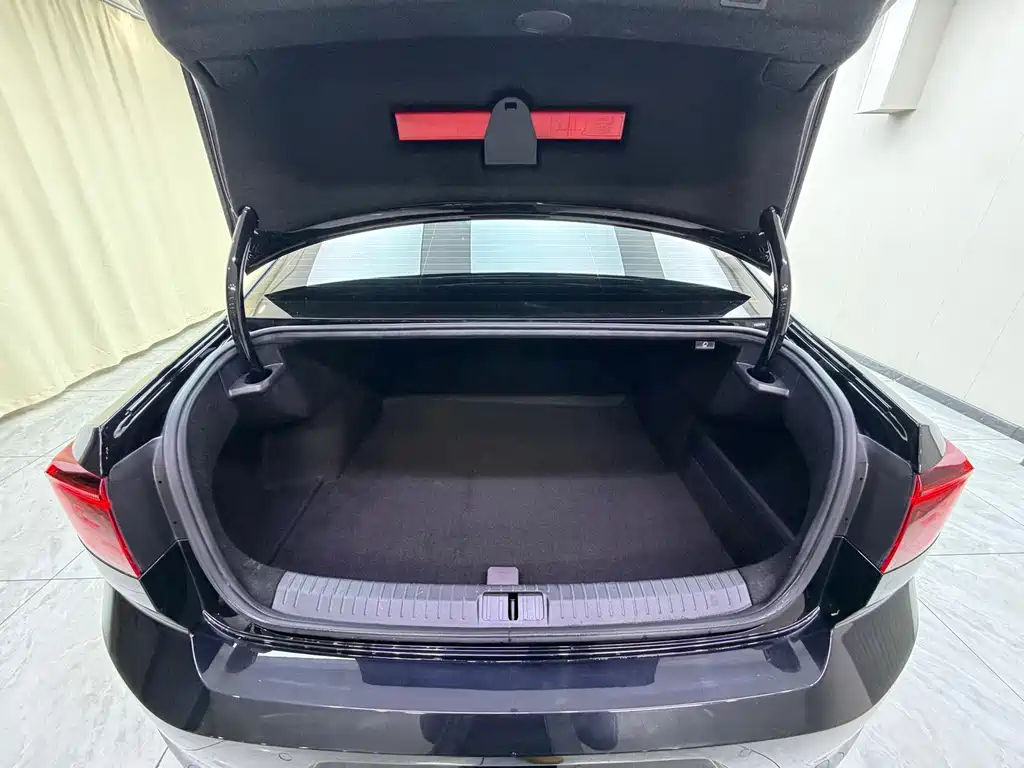 Volkswagen Magotan — миниатюра 21