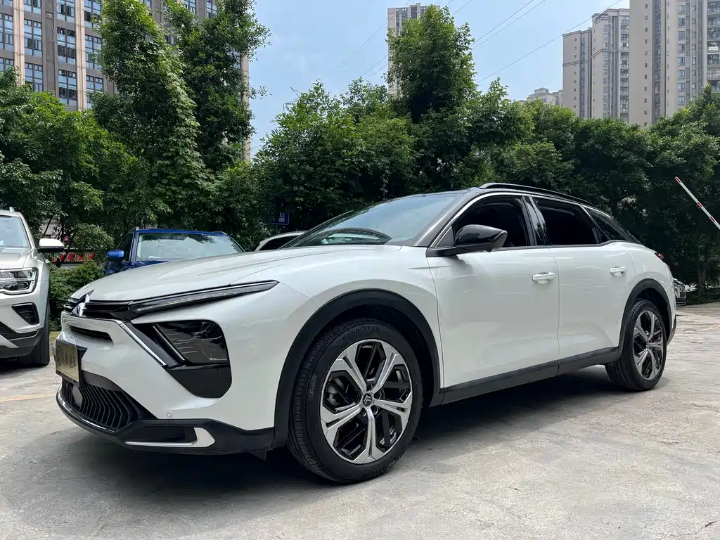 Купить Citroen C5 X