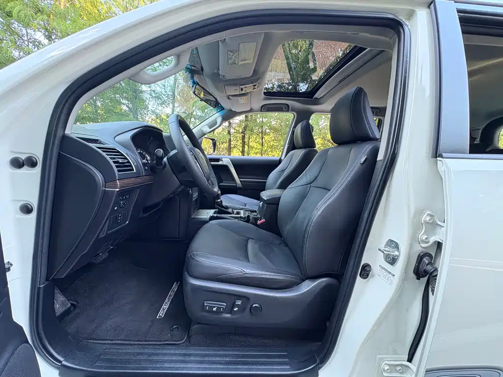 Toyota Prado — миниатюра 8