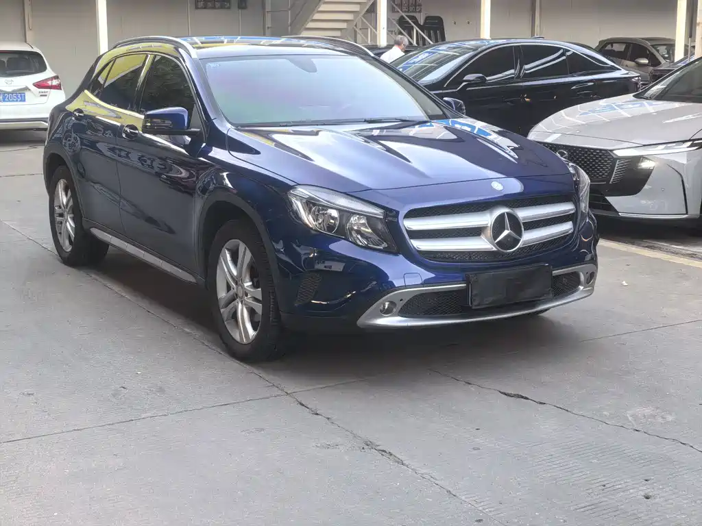 Mercedes-Benz GLA — миниатюра 3