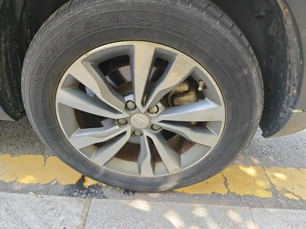 Geely Boyue — миниатюра 22