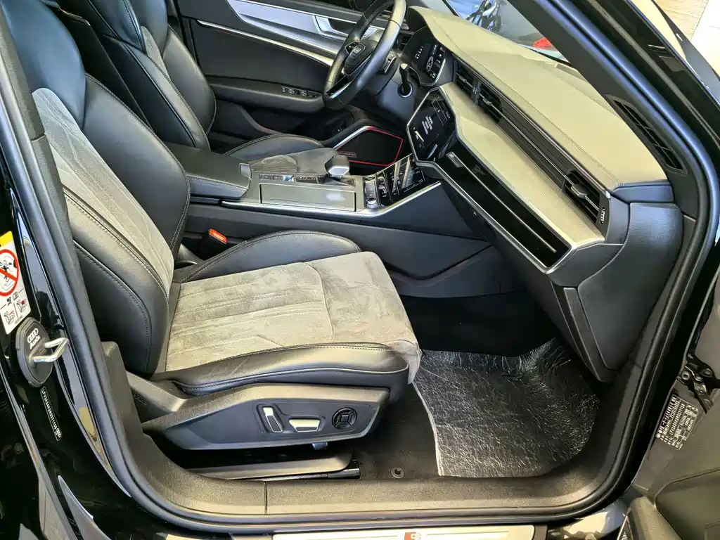 Audi A6L 2024 45 TFSI