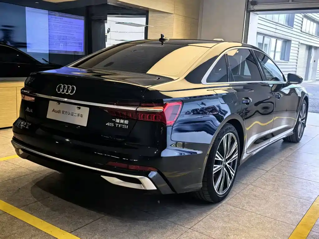 Audi A6L 2024 45 TFSI