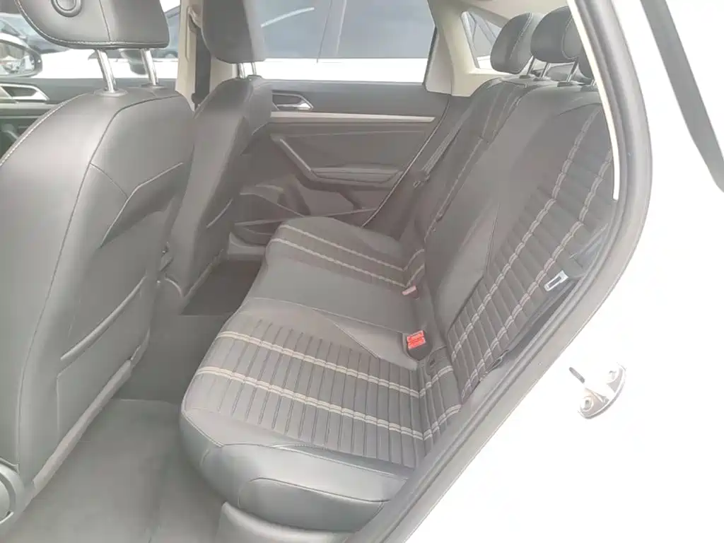 Volkswagen Lavida — миниатюра 17