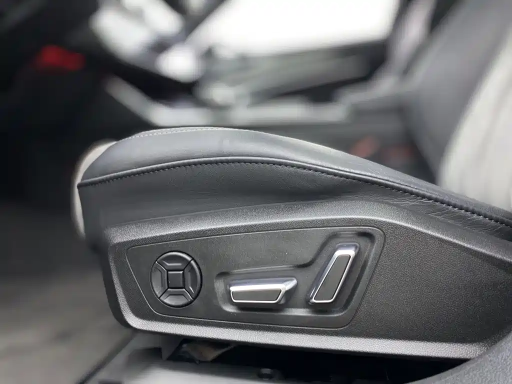 Audi A6L — миниатюра 18