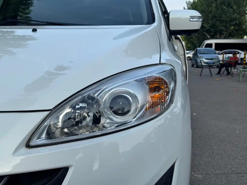Mazda 5 — миниатюра 14
