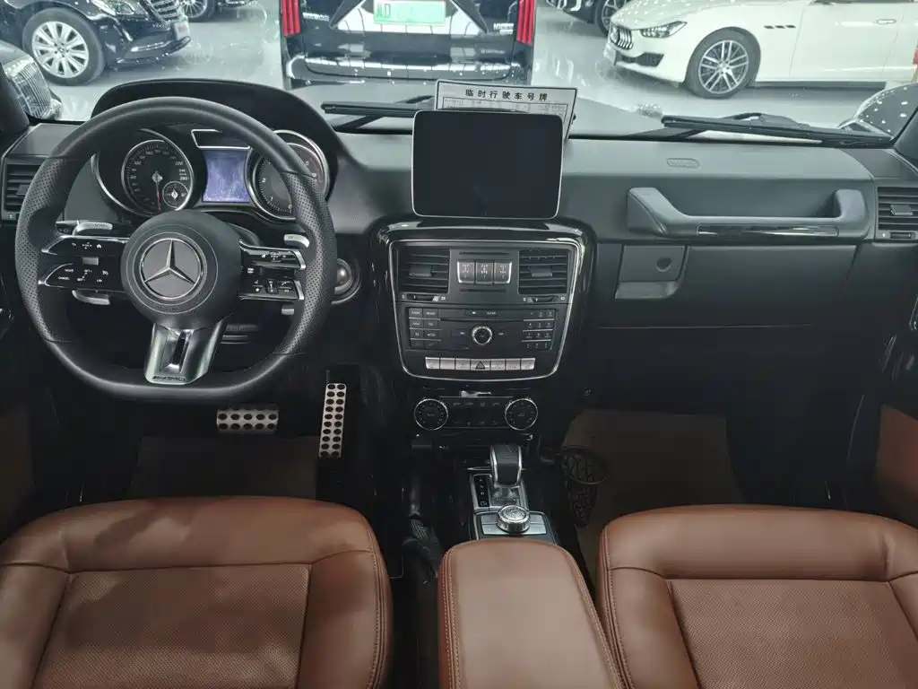 Mercedes-Benz G-Class — миниатюра 13